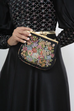 Bolsa preta flores vitoriana vintage na internet