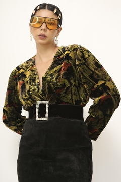 Blazer veludo cropped estampado