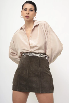 Saia 100% couro marrom curta