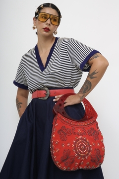 Imagem do Bolsa vermelha bordada alca acrilico