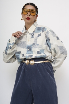 Camisa estampa azul vintage manga longa