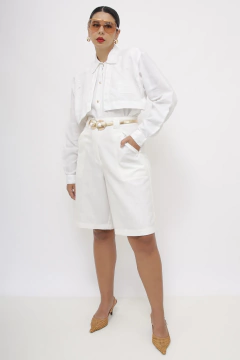 Bermuda branca cintura alta - Capichó Brechó