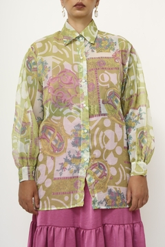 Camisa estampa transparecia verde rosa na internet