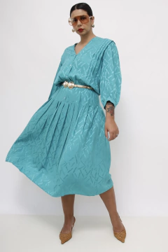 Imagem do Vestido verde midi 100 % SEDA