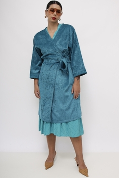 Vestido aveludado verde kimono - Capichó Brechó