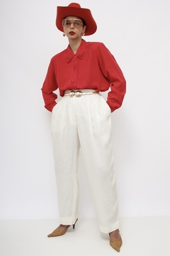 Camisa vermelha bordada vintage - Capichó Brechó