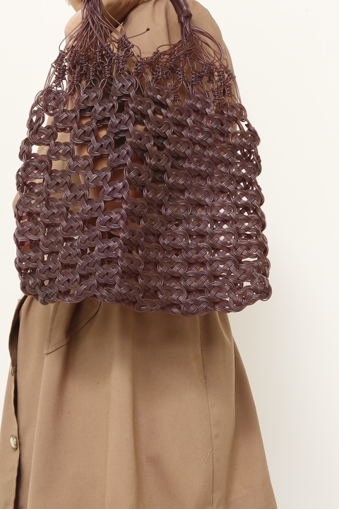 Bolsa plástico marrom estilo sacola