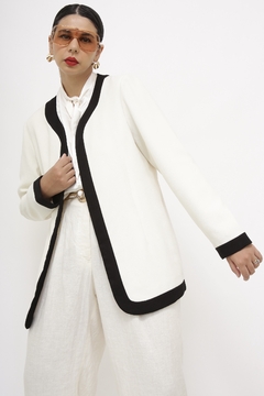 Blazer branco com preto classico - comprar online