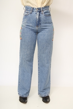 Calça jeans bordado cintura alta - comprar online