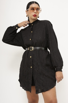 Maxi camisa preta flores b.dourado - Capichó Brechó