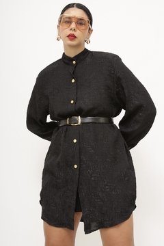 Maxi camisa preta flores b.dourado na internet