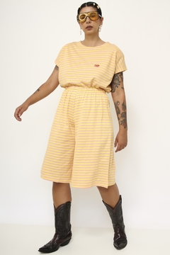 Conjunto listras shorts camiseta vintage