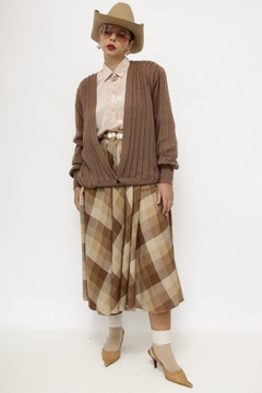 Cardigan marrom pregas frente - loja online