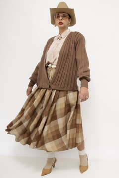 Cardigan marrom pregas frente - loja online