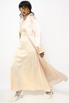 Robe cetim rose vintage bordado longo - loja online