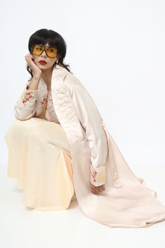 Robe cetim rose vintage bordado longo na internet