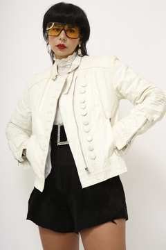JAQUETA COURO BRANCA VINTAGE XUXA 80 - comprar online