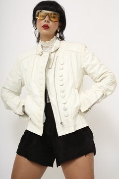 Imagem do JAQUETA COURO BRANCA VINTAGE XUXA 80