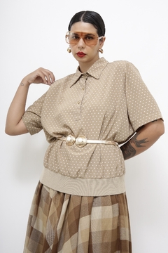 Blusa poa bege golinha punho - comprar online