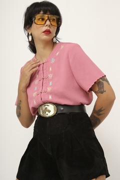 camisa rosa manga curta bordado color vintage