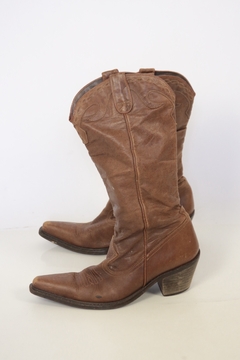 Bota marrom classica couro made in SPAIN 36 - Capichó Brechó