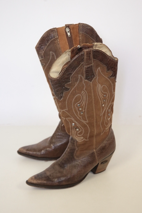 Bota marrom classica cowboy 38