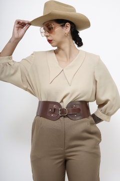 Blusa bege golinha classica