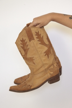 Bota cowboy classica marrom recorte 38
