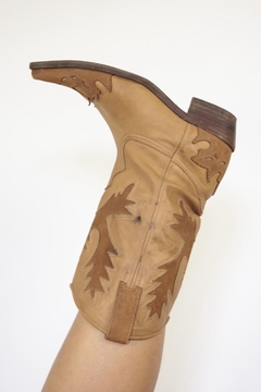 Bota cowboy classica marrom recorte 38 - comprar online