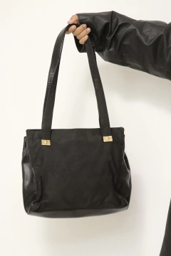 Bolsa preta inspiração VERSACE lateral couro na internet