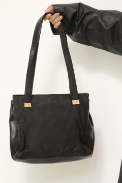Imagem do Bolsa preta inspiração VERSACE lateral couro