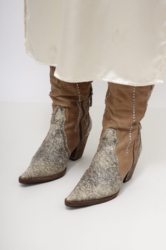 Bota couro textura brilho marrom western 36