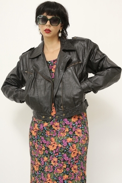 Jaqueta de couro cropped ziper