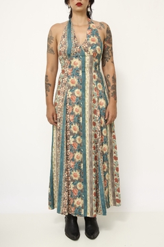 Vestido frente unica estampado na internet