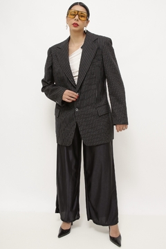 Blazer risca de giz vintage PIERRE CARDIN - Capichó Brechó