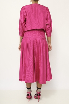 Conjunto rosa casaquinho + saia midi - loja online
