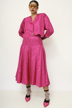 Conjunto rosa casaquinho + saia midi - comprar online