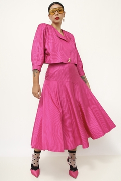 Imagem do Conjunto rosa casaquinho + saia midi