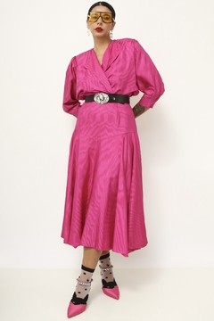 Conjunto rosa casaquinho + saia midi