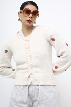 Pulover morangos off white - comprar online