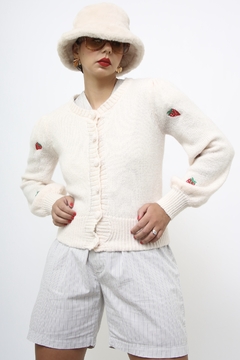 Pulover morangos off white - loja online