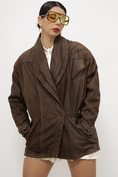 Jaqueta couro marrom acinturada vintage parka - Capichó Brechó