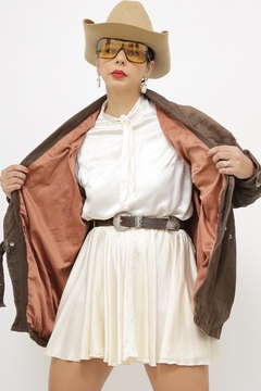 Jaqueta couro marrom acinturada vintage parka
