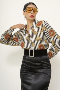 Camisa listras vintage estampada