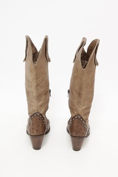 Bota marrom avestruz western 35 - comprar online