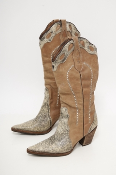 Bota couro textura brilho marrom western 36