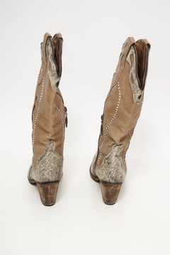 Bota couro textura brilho marrom western 36 - Capichó Brechó