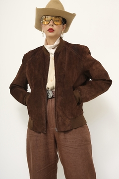 Jaqueta couro bomber marrua camurça forro dourado - comprar online