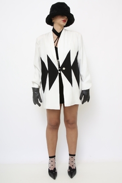 Imagem do Blazer branco det preto 80´s