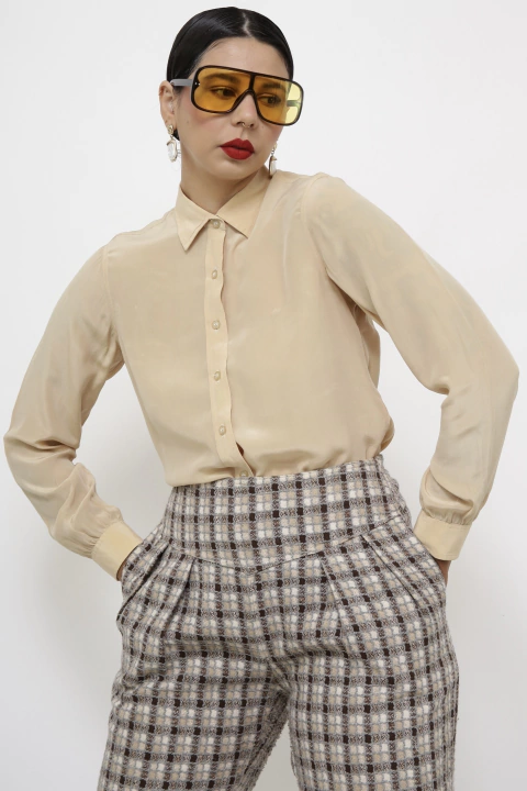 Camisa bege 100% seda